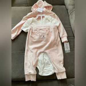 Carters cloth baby girl set
